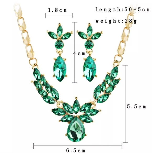 Gold plated pink crystal flower necklace earrings set - Picture 11 of 12